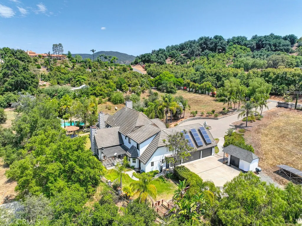 25570 Fuerte Road, Temecula, California 92590 home-pic-47